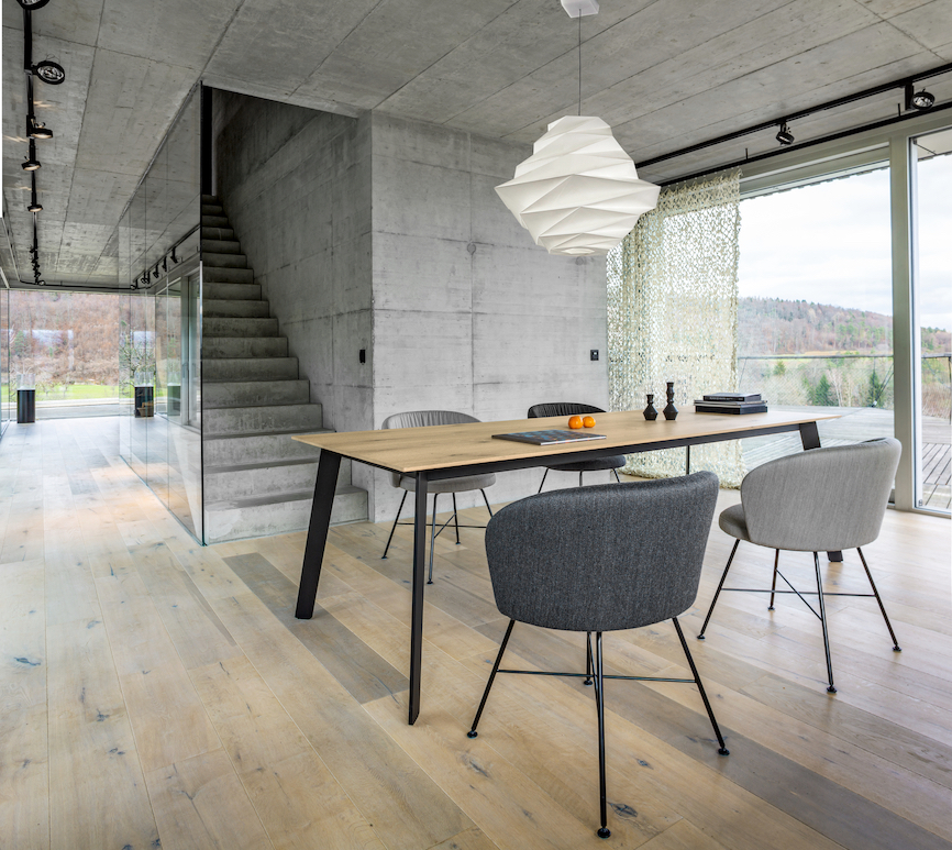 Linar_Ei_240_Biala_L_20191212_2a